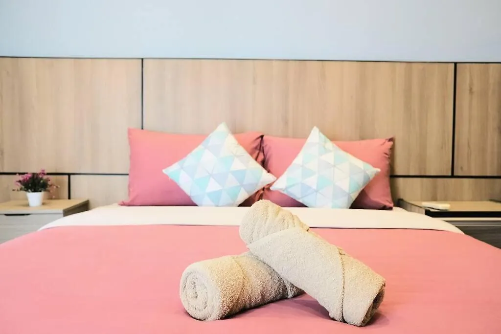 Silverscape Residence Studio Suite By Mj Holiday location
